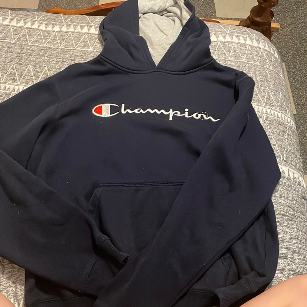 Dark blue extra large champion hoodie